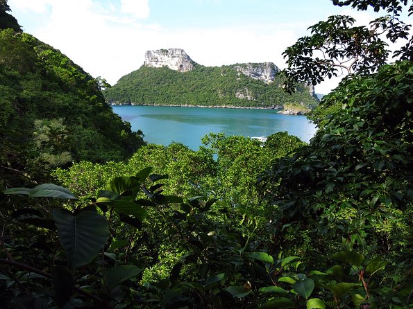 Amazing Ang Thong Marine Park Day Trip by Boat from Koh Samui - Ko Mae Ko kayaking: the route you can’t do from the beach