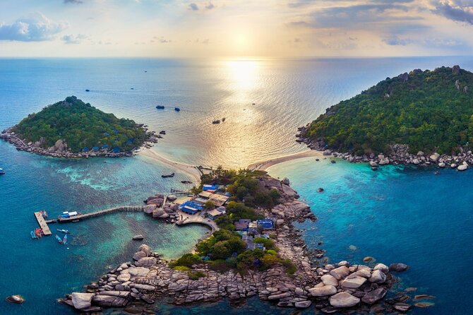 From Samui: Ko Tao and Koh Nang Yuan Speedboat Day Trip - Small group energy and the crew vibe on Boat 12