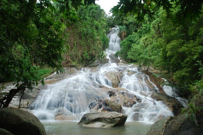 Ko Samui City Tour including Wat Phra Yai, Lat Ko Viewpoint, Hin Ta Hin Yai Rock - Hin Ta & Hin Yai Rocks: the famous rock formations stop