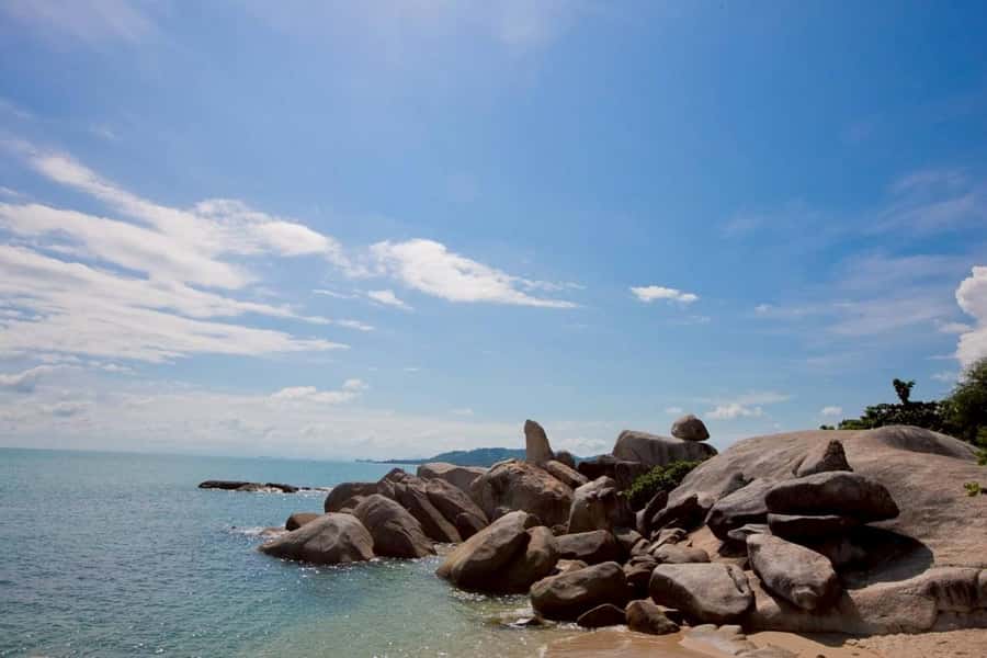 Koh Samui: Half Day Around Island Tour with Transfers - Na Muang Waterfall I: the 15m cascade break