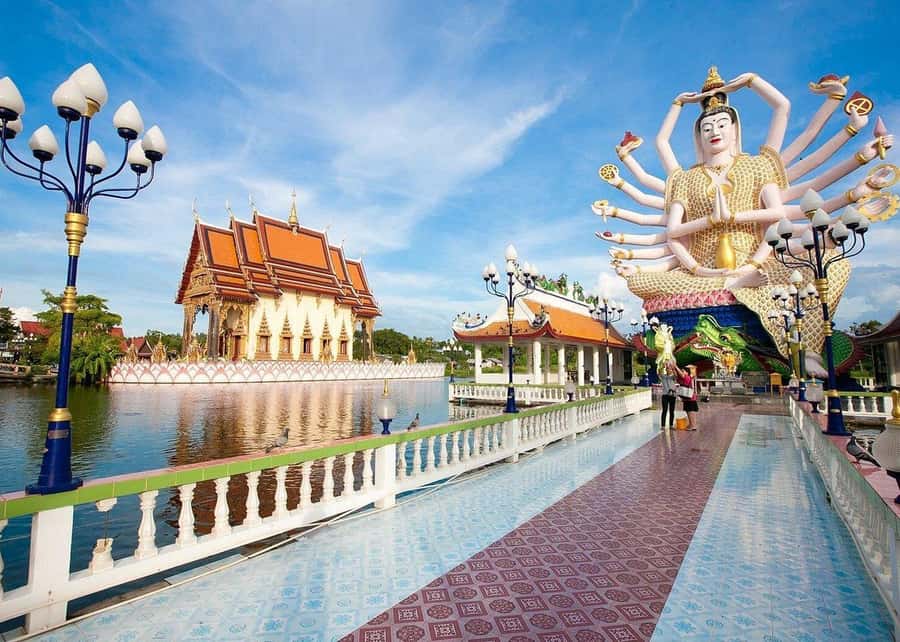 Koh Samui: Half Day City Tour with Hotel Pickup - Na Muang Waterfalls: The Cooling-Off Payoff