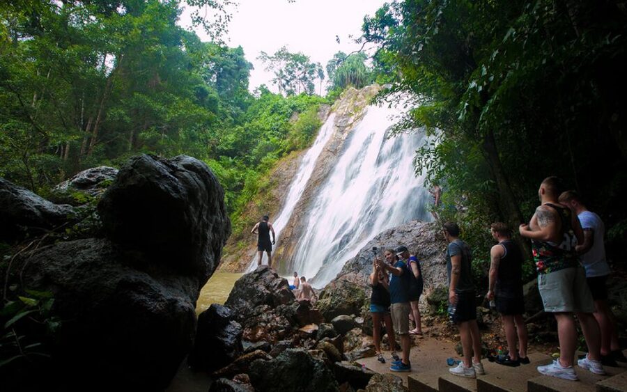 Koh Samui: Half-Day Highlights Tour with Hotel Transfers - Namuang Waterfall: The Lush Finale (and a Dry-Season Reality Check)