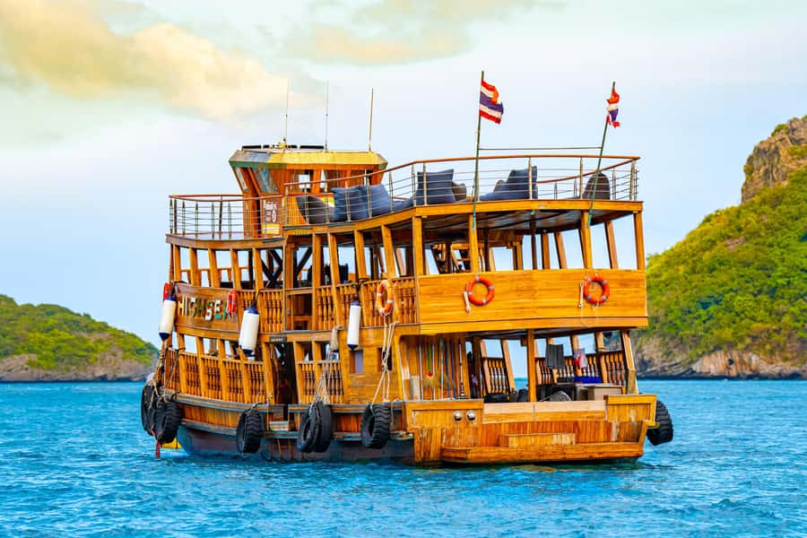 Koh Samui: Mu Ko Ang Thong Park Cruise with Kayaking Option - Ko Mae Ko and the Blue Lagoon (Talay Nai): steep steps, big wow