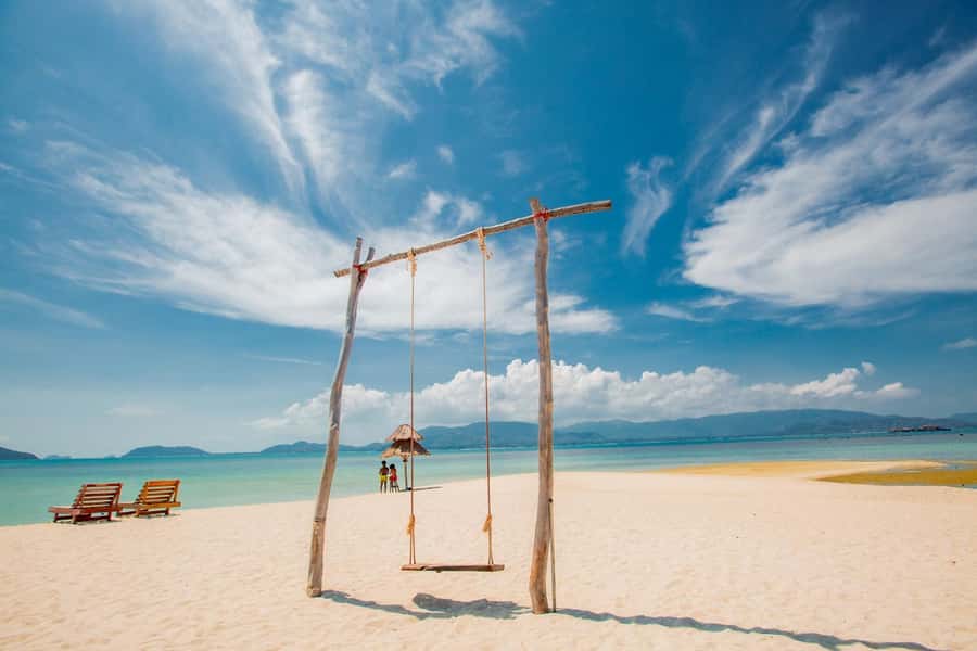 Koh Samui: Pig Island & Koh Tan Speedboat Tour with Lunch - Hotel Pickup and Pier Timing: Start Smooth, Not Stressful