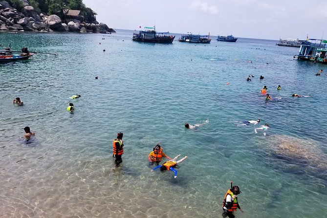Koh Tao and Koh Nang Yuan Snorkeling Trip By Speedboat From Koh Samui - Comfort and Motion: The Speedboat Reality Check