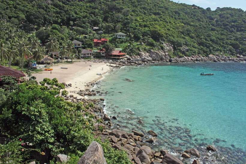 Koh Tao: Premium Snorkel Tour to Koh Nangyuan Bays by Oxygen - Boat Comfort and Real-World Tradeoffs (Including Shade)
