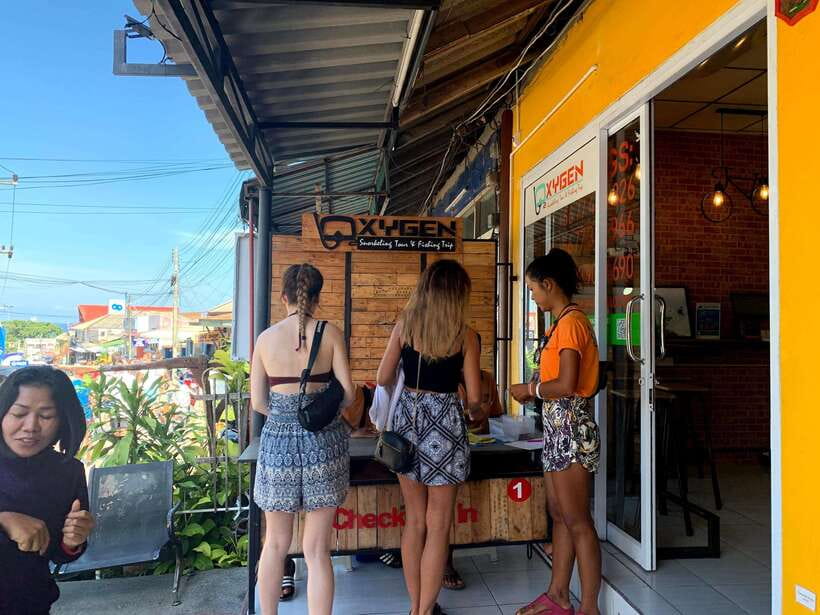 Koh Tao: Premium Snorkel Tour to Koh Nangyuan Bays by Oxygen - Food, Snacks, and Vegan Options That Don’t Feel Like an Afterthought