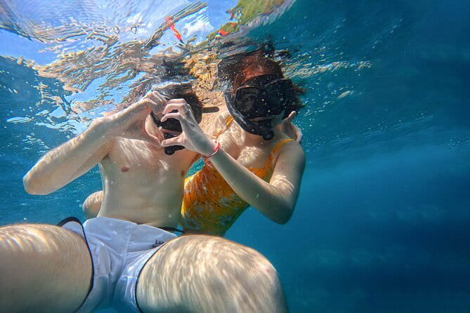 Koh Tao’s Top Snorkeling Spots by Vintage Wooden Boat - Stop 2: Japanese Gardens with eels, rays, and Titan triggerfish