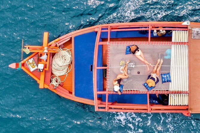 Koh Tao’s Top Snorkeling Spots by Vintage Wooden Boat - Stop 1: Nangyuan Island and that famous white-sand sandbar view