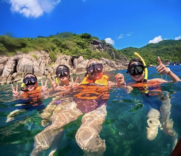 Koh Tao: Snorkeling Trip to Nang Yuan Island & Hidden Bays - Mango Bay lunch and downtime: the calm middle of the day