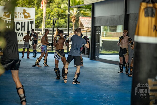 MuayThai Advanced class - Punch it Gym in Koh Samui: the training culture