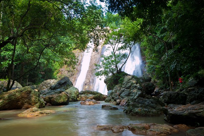 Private - 6 Hours Best of Samui City Tour including Lunch - Stop 4: Hin Ta & Hin Yai Rocks (The Funny-Serious Rock Legend)