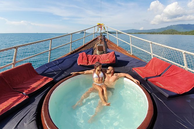 Private Full-Day Red Dragon Yacht to Angthong National Marine Park - Key Things to Know Before You Go
