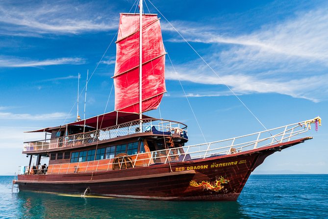 Private Full-Day Red Dragon Yacht to Angthong National Marine Park - Ko Thong Thaeng and Ko Wa Noi: Limestone Islands and the Blue Lagoon Build-Up