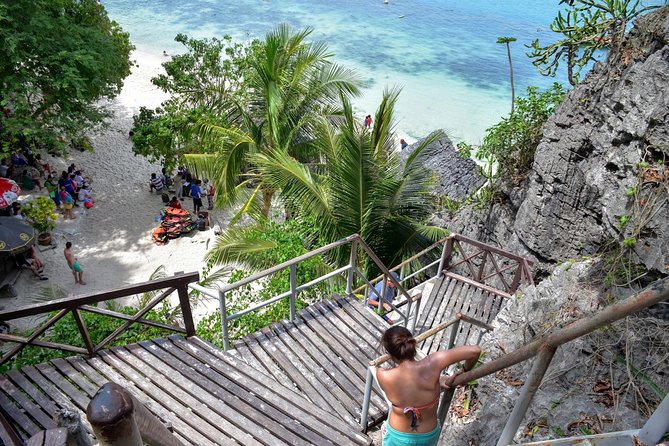 Samui Island Tour to Angthong Marine Park by Big Boat with Kayaking - Food and drinks on board: light breakfast, Thai lunch, real refills