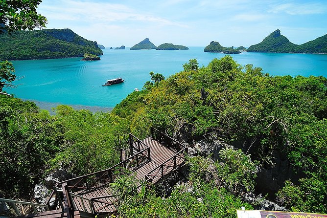 Samui Island Tour to Angthong National Marine Park by Big Boat - Snorkeling time: a real underwater break