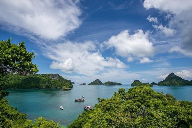 Snorkeling and Kayaking Tour at Angthong Marine Park by Speedboat from Koh Samui - The Hard Part: Wua Island and the Emerald Lake Viewpoint Hike