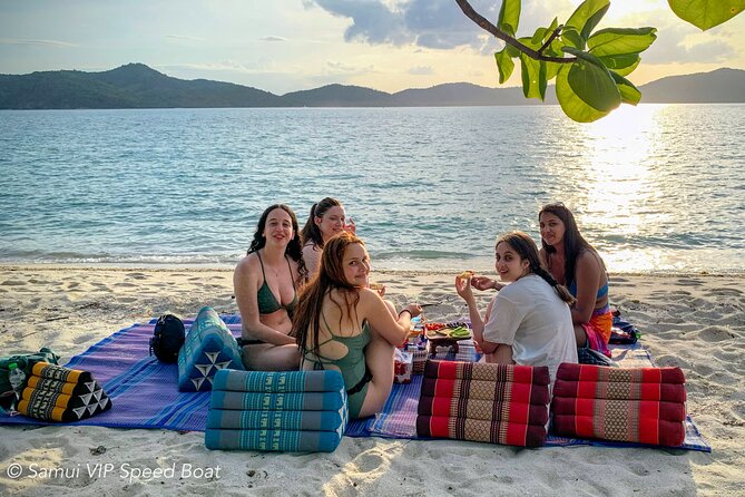 Snorkeling & Island Hopping - Pig island and the secluded beach picnic: the “fun” portion of the day