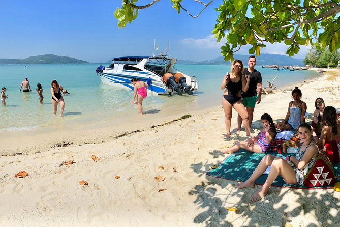 Snorkeling & Island Hopping - The pace and crew: Daniel and the 5-star service factor