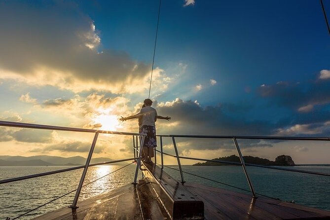 Sunset Dinner Cruise - A wooden sailing yacht sunset is a different kind of romantic