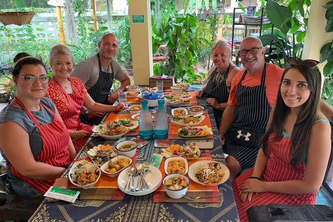 Thai Cooking Class with Local Market Tour in Koh Samui - Who should book this Koh Samui Thai cooking class?
