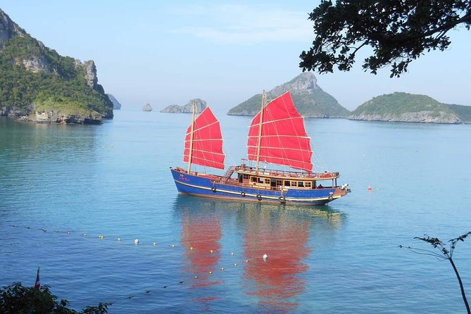 The Red Baron Luxury Yacht Cruise from Koh Samui with Return Transfer - The Pace and Route: Breakfast Loop, Beach Passes, and Island Time
